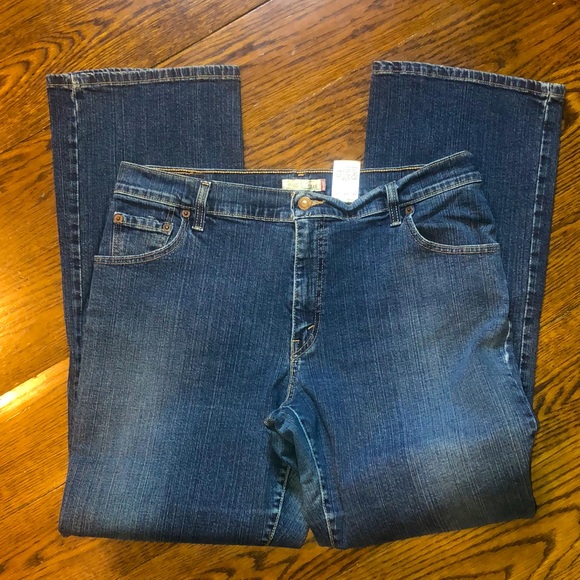 LEVIS Women’s 550 Relaxed Bootcut Leg Jeans Size 16 - Picture 5 of 6